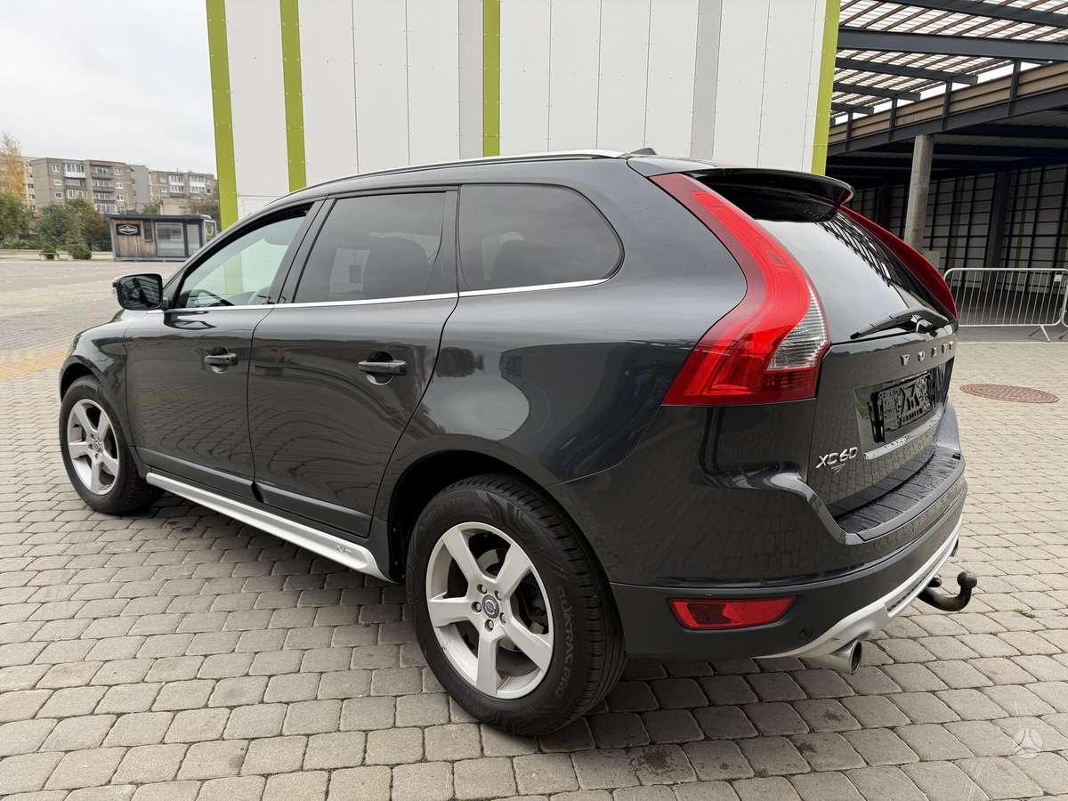 Volvo XC60 2013 — photo 9