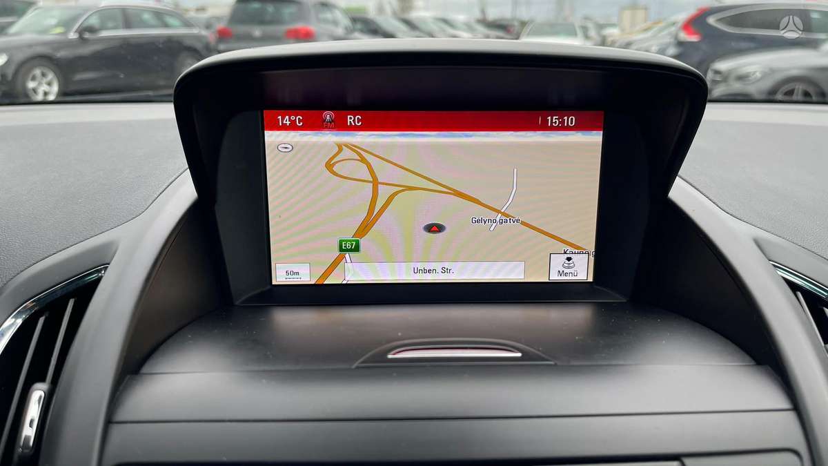 Opel Zafira 2015 — photo 26