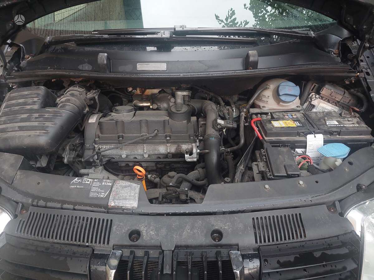 Seat Alhambra 2009 — photo 5
