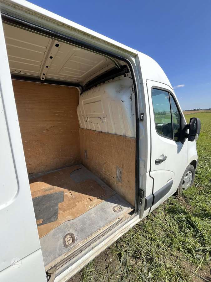 Opel Movano 2010 — photo 7