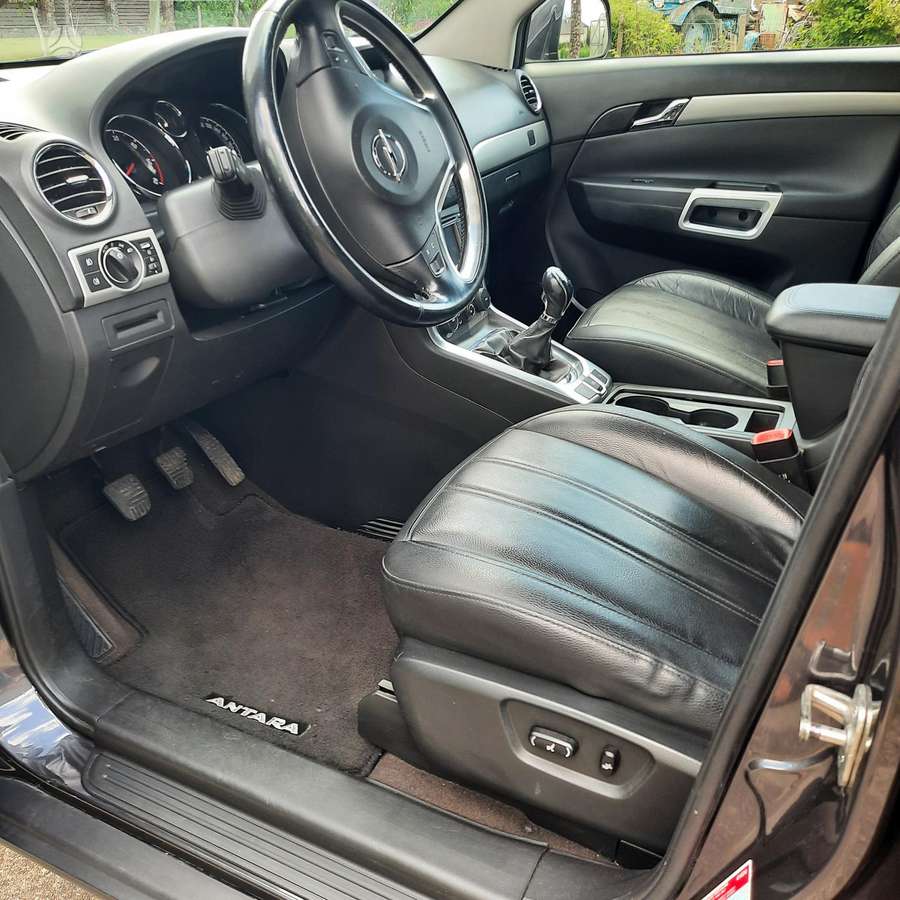 Opel Antara 2013 — photo 8
