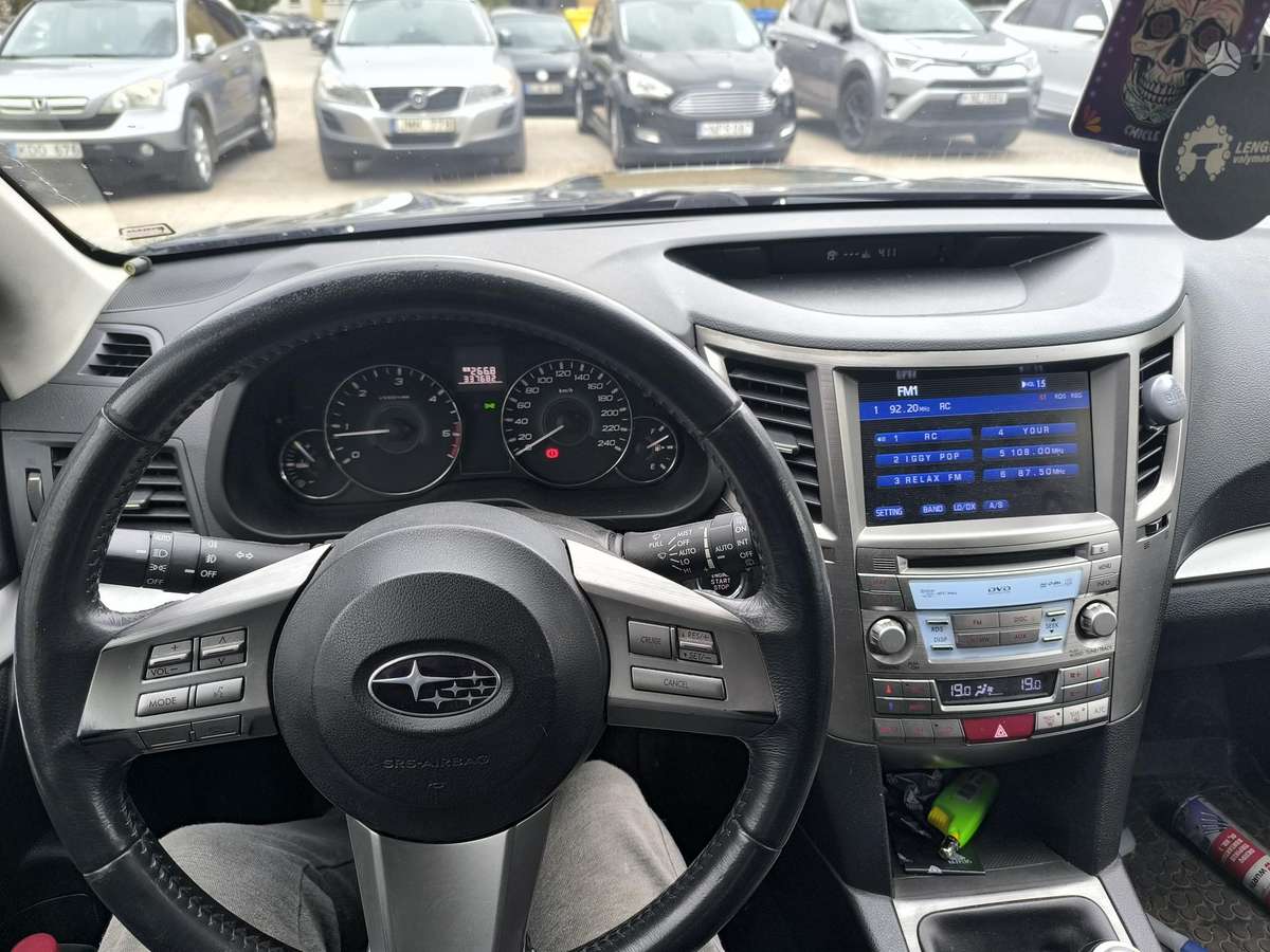 Subaru Outback, 2011