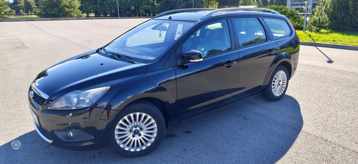 Ford Focus 2009 — engine 1560 cm³, 109 HP (80kW)