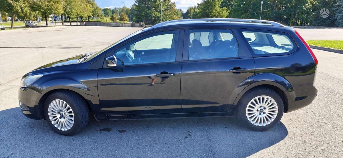 Ford Focus 2009 — photo 5
