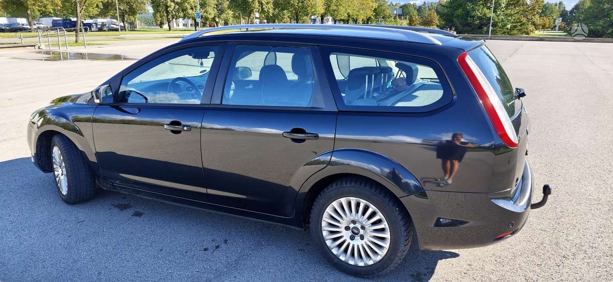 Ford Focus 2009 — photo 6