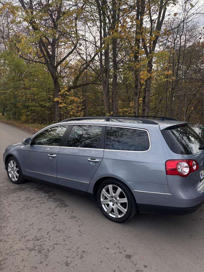 Volkswagen Passat 2009 — двигун 1968 cm³, 170 HP (125kW)