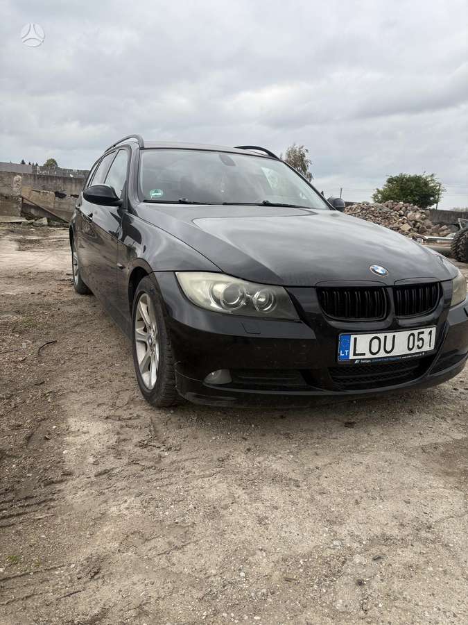 BMW 318 2008 — photo 6