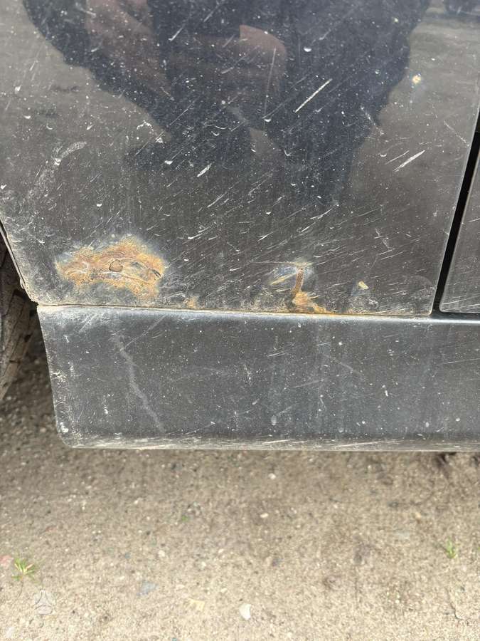 BMW 318 2008 — photo 8