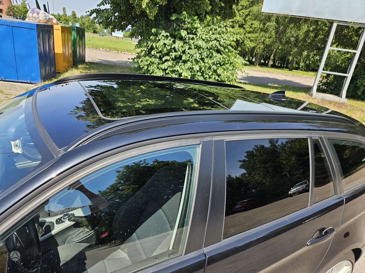 BMW 320 2012 — photo 15