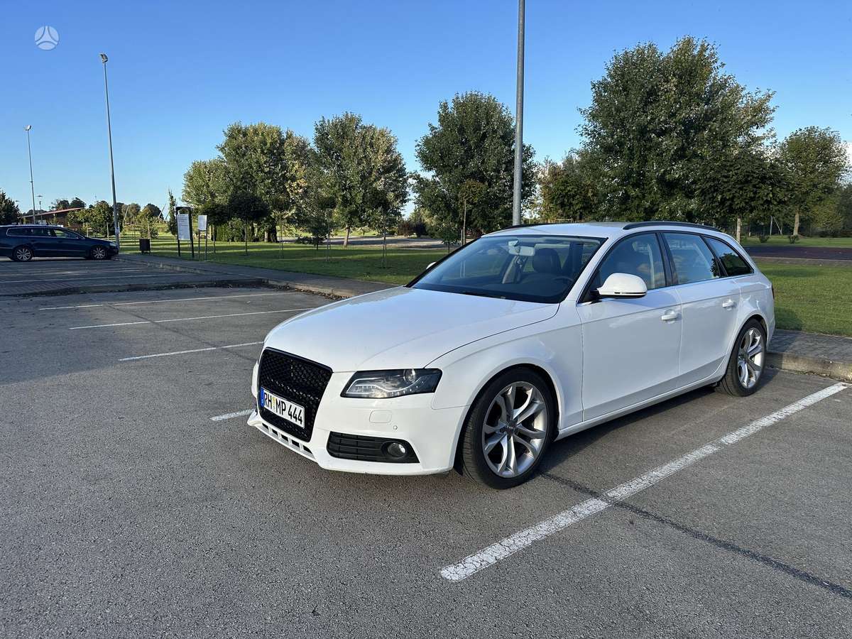 Audi A4 2009 — photo 10