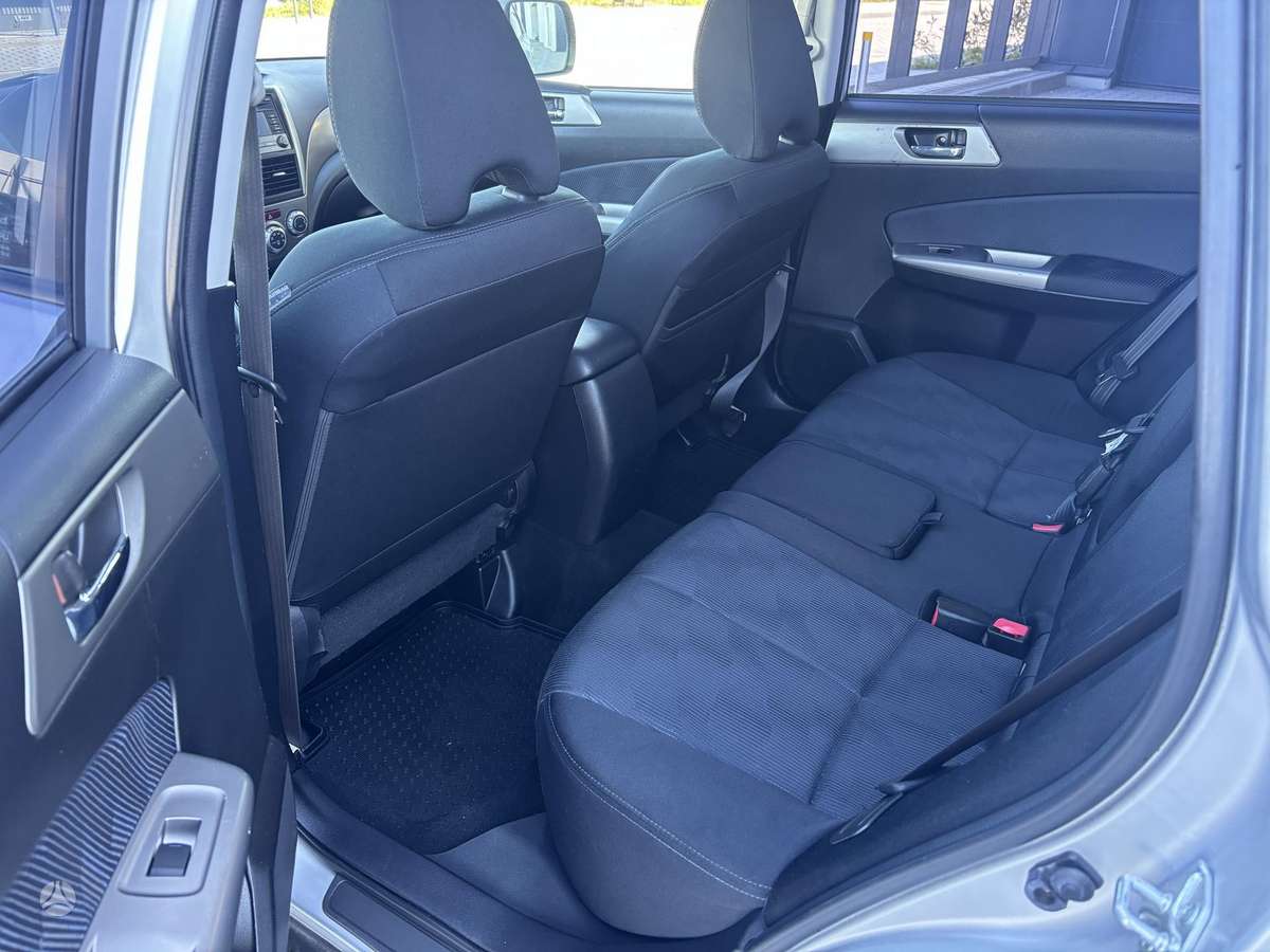 Subaru Forester 2009 — photo 11