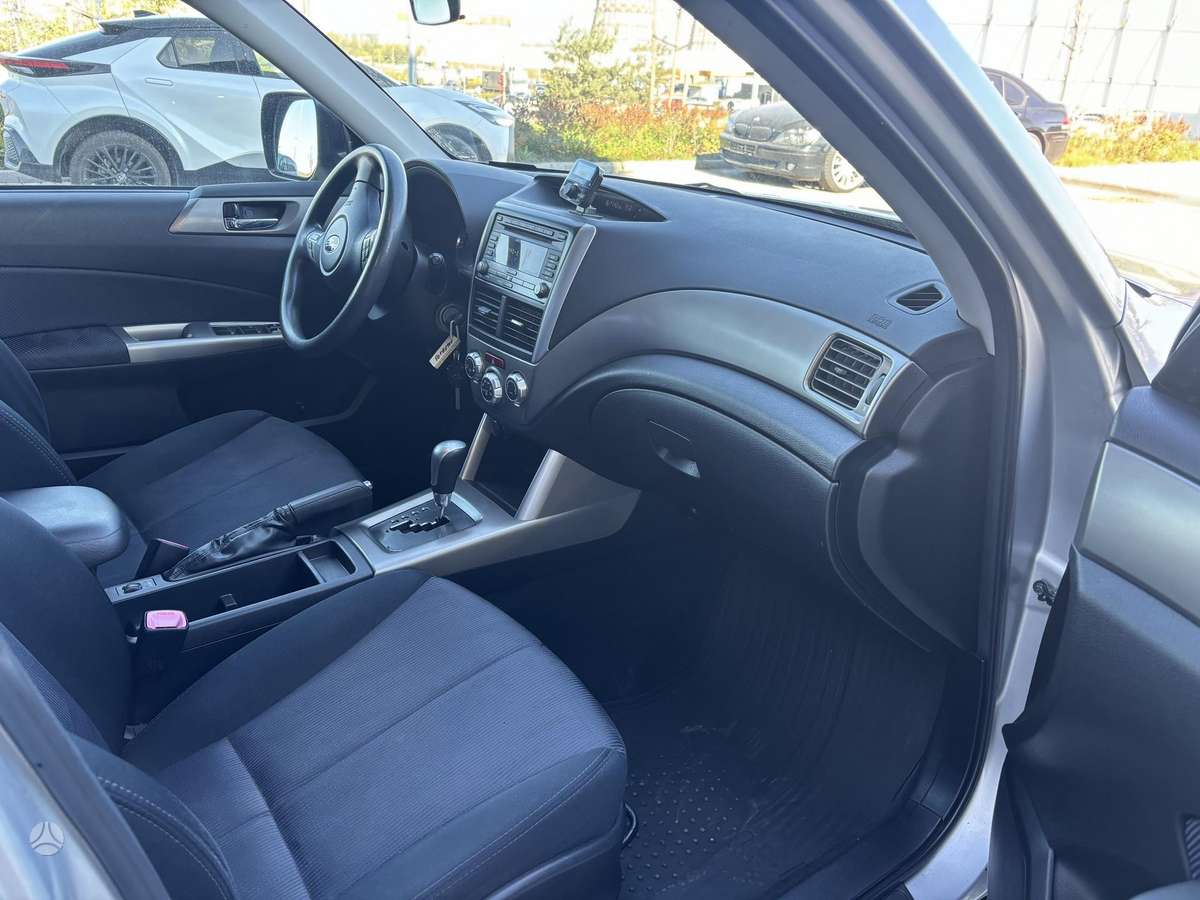 Subaru Forester 2009 — photo 6
