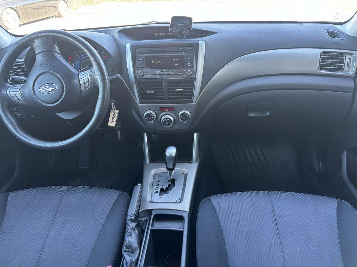 Subaru Forester 2009 — photo 8