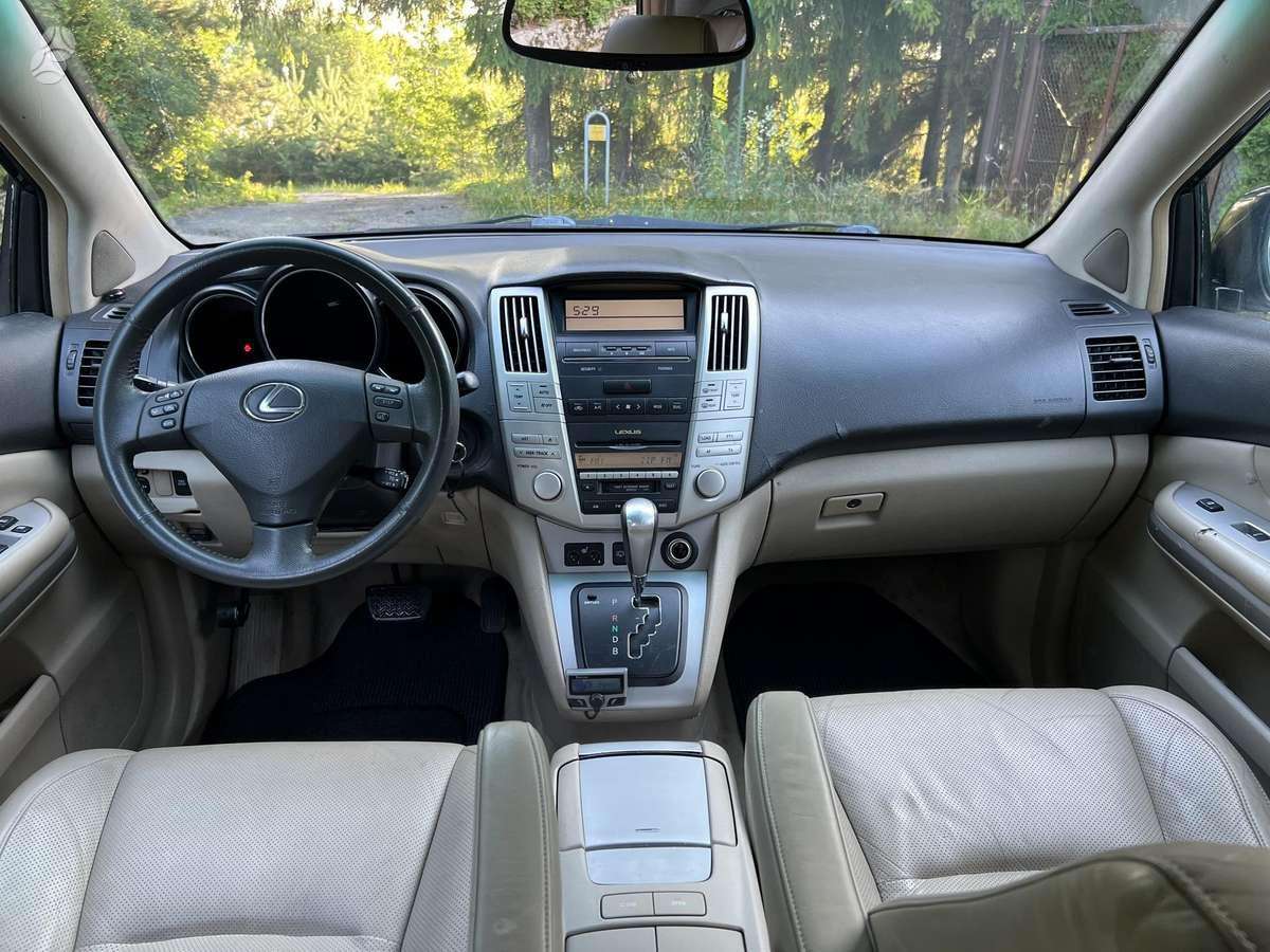 Lexus RX 2006 — photo 11