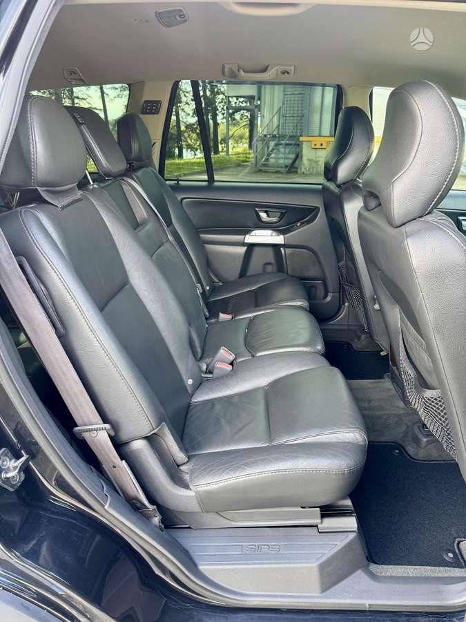 Volvo XC90 2005 — photo 11
