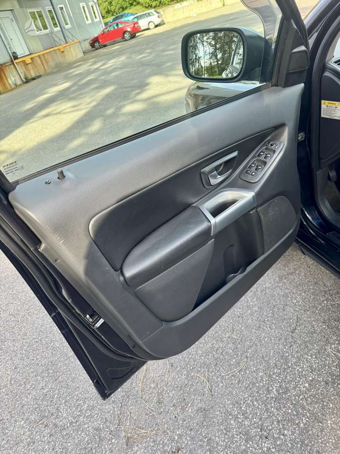 Volvo XC90 2005 — photo 5