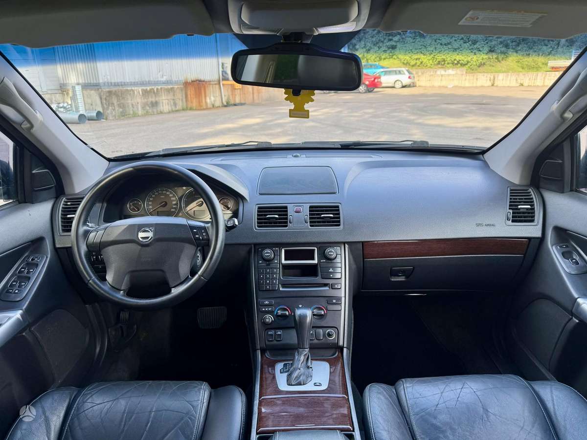 Volvo XC90 2005 — photo 7