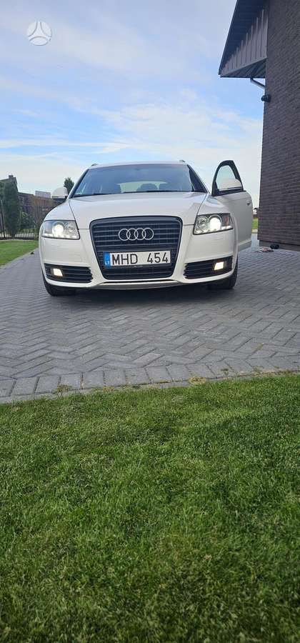 Audi A6 2009 — вигляд ззаду