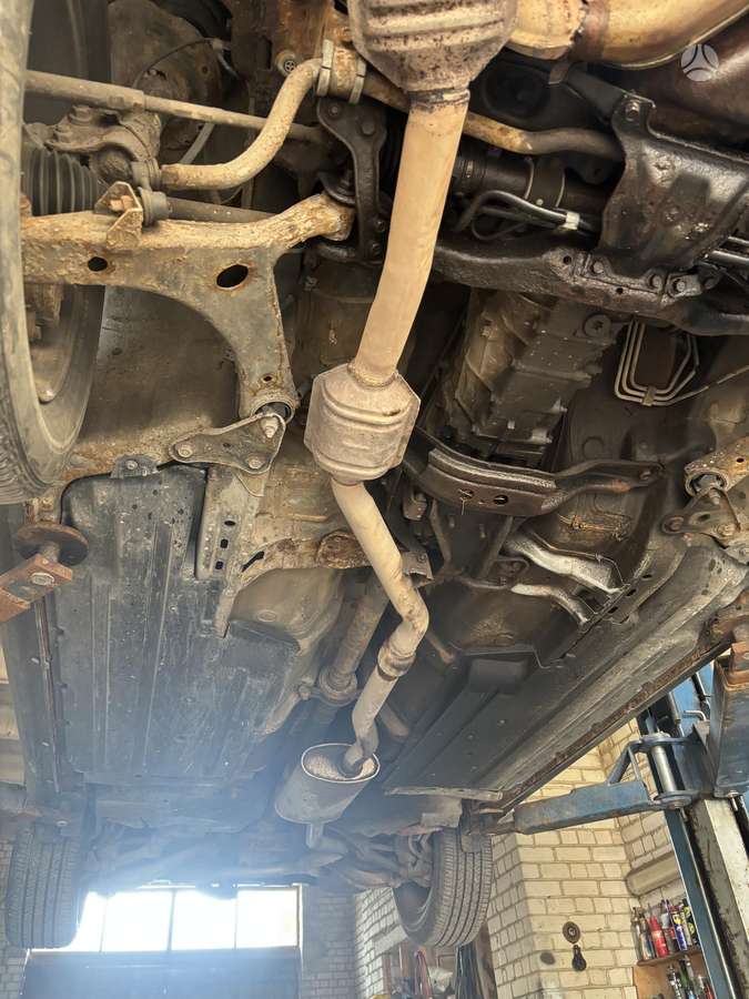 Subaru Outback 2004 — photo 16