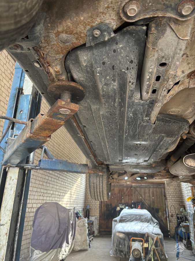 Subaru Outback 2004 — photo 19