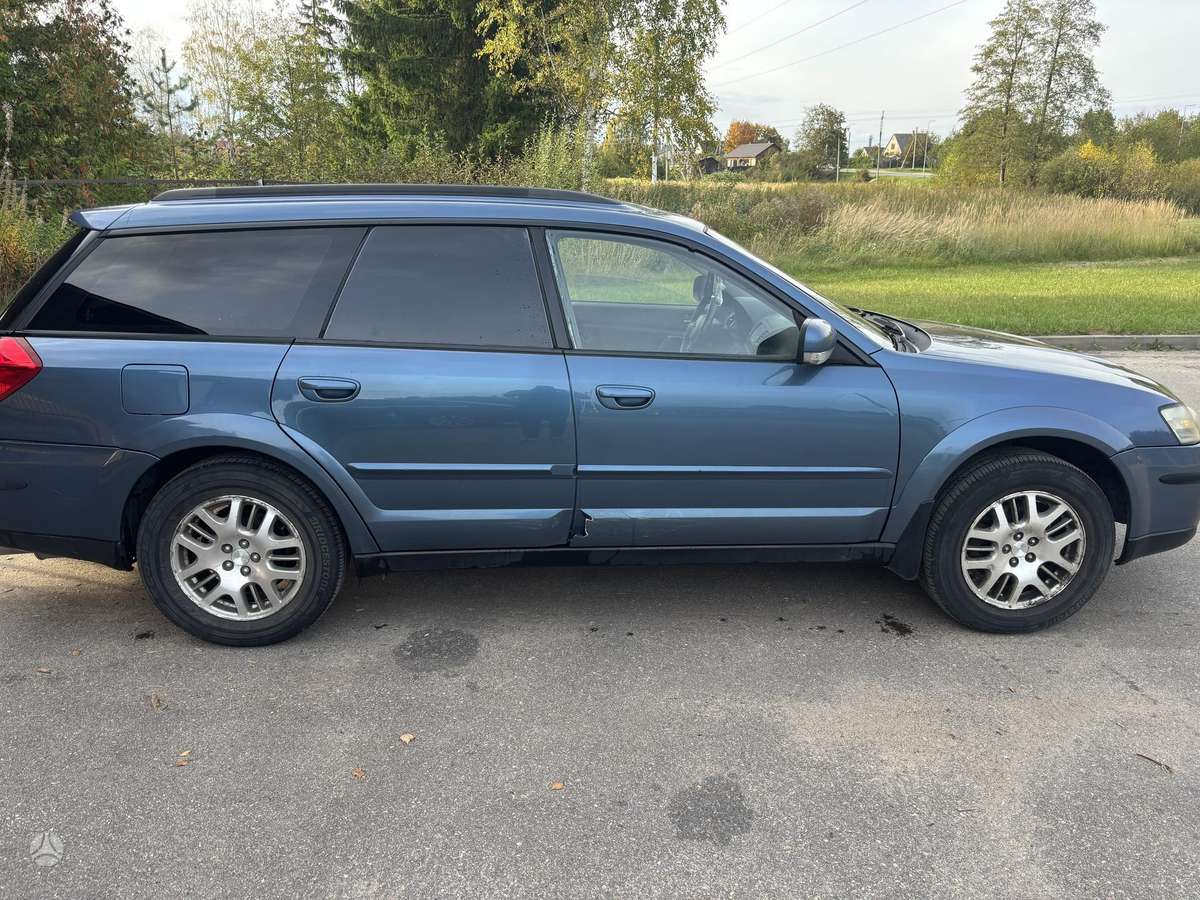 Subaru Outback 2004 — engine 2457 cm³, 165 HP (121kW)
