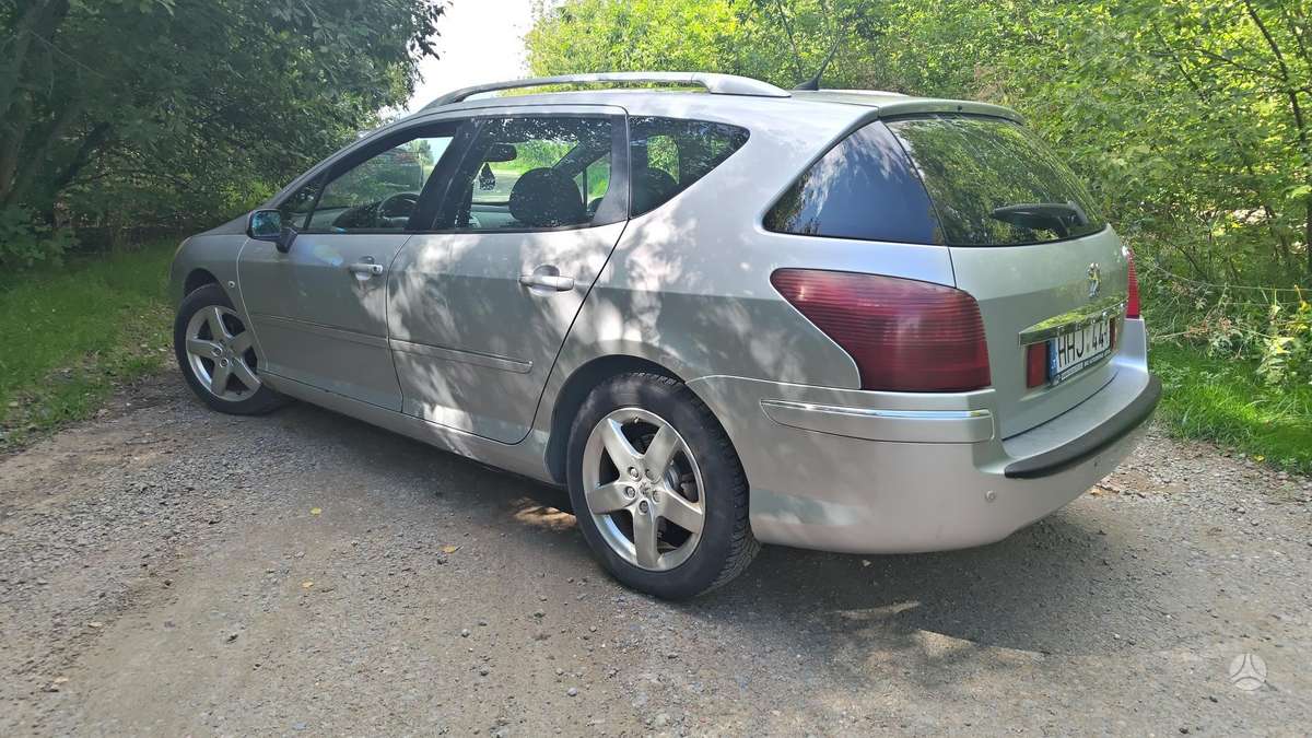 Peugeot 407 2008 — photo 12