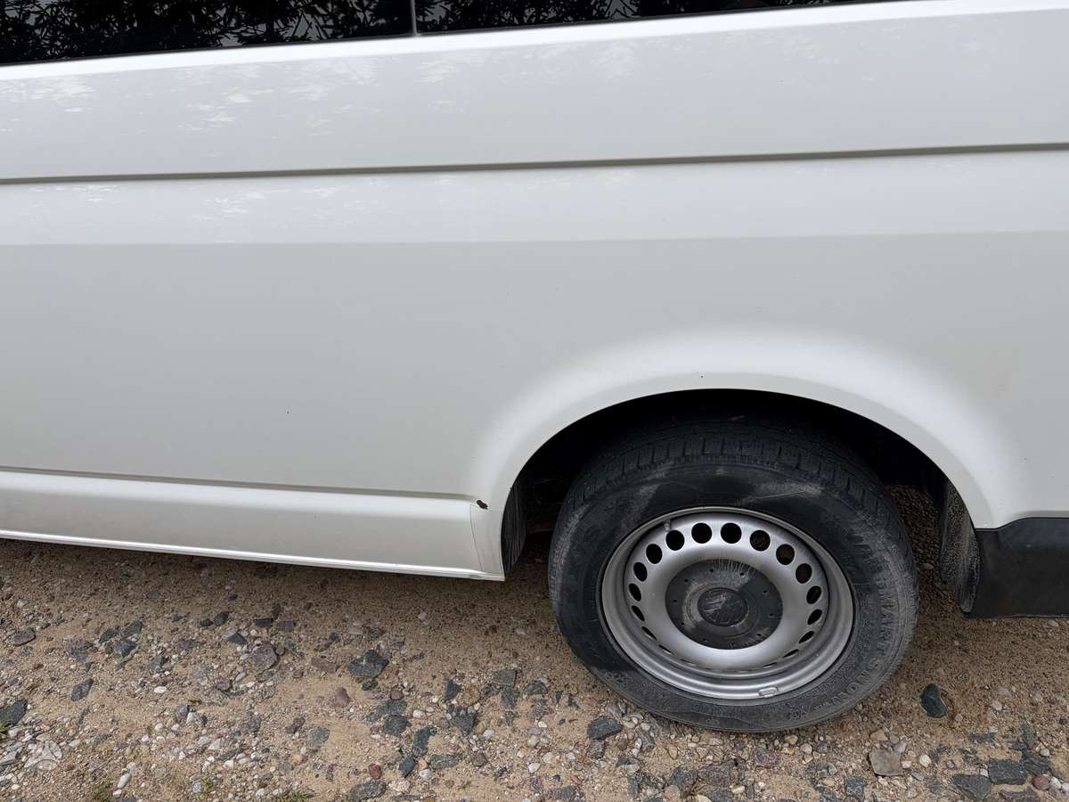 Volkswagen Transporter 2014 — photo 15