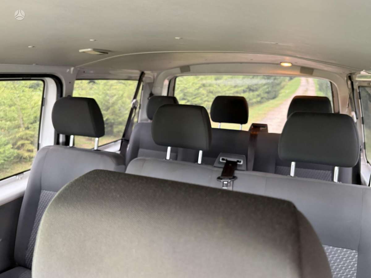 Volkswagen Transporter 2014 — photo 18