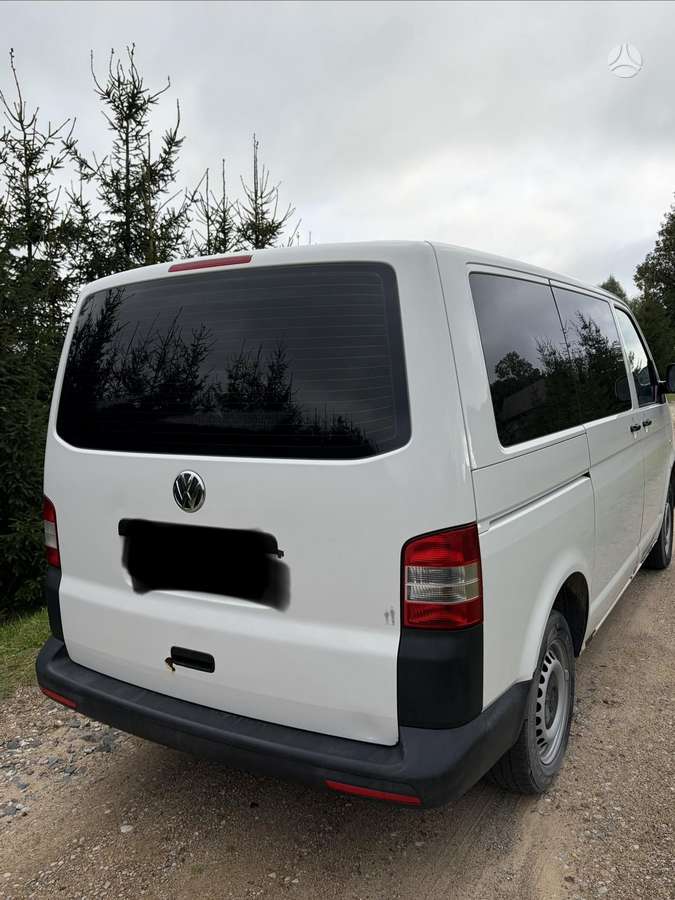 Volkswagen Transporter 2014 — interior