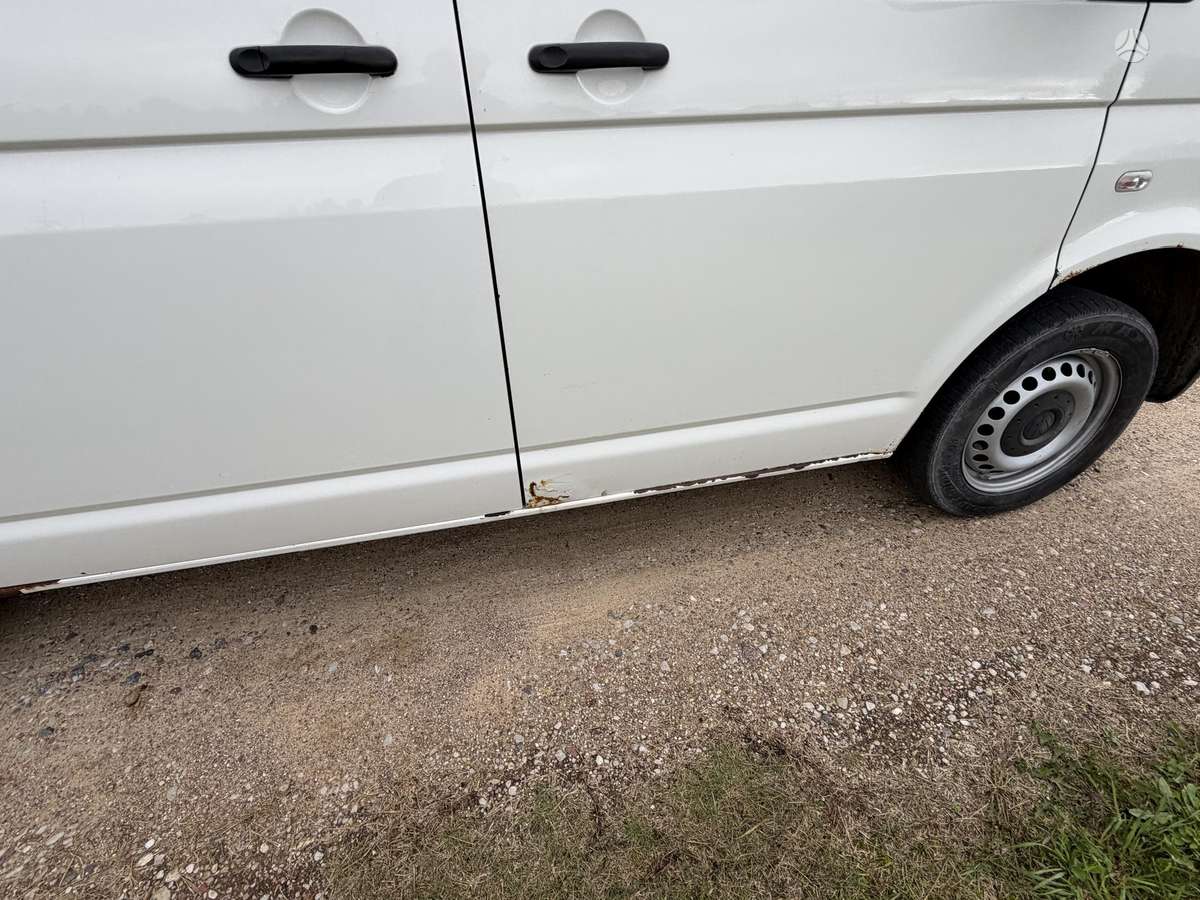 Volkswagen Transporter 2014 — photo 7