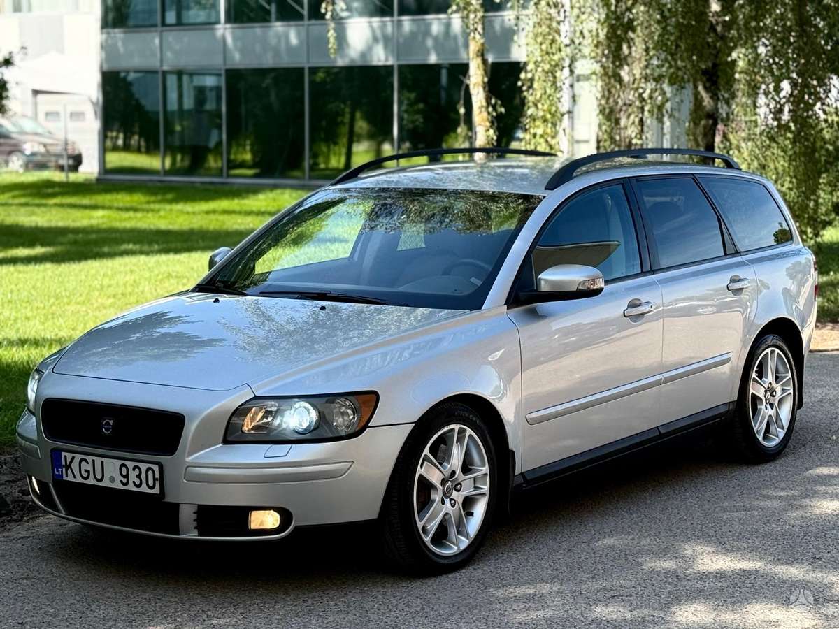 Volvo V50 2008 — photo 23