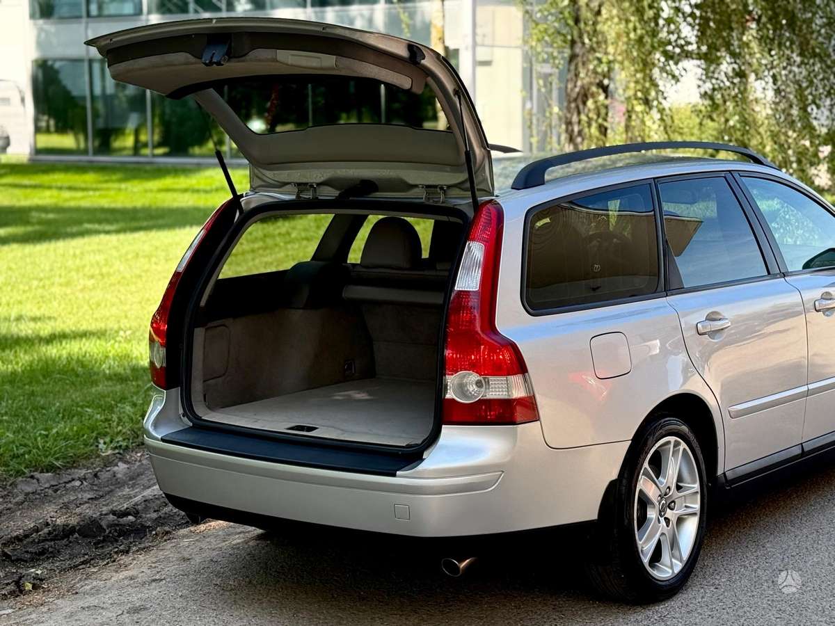 Volvo V50 2008 — photo 5