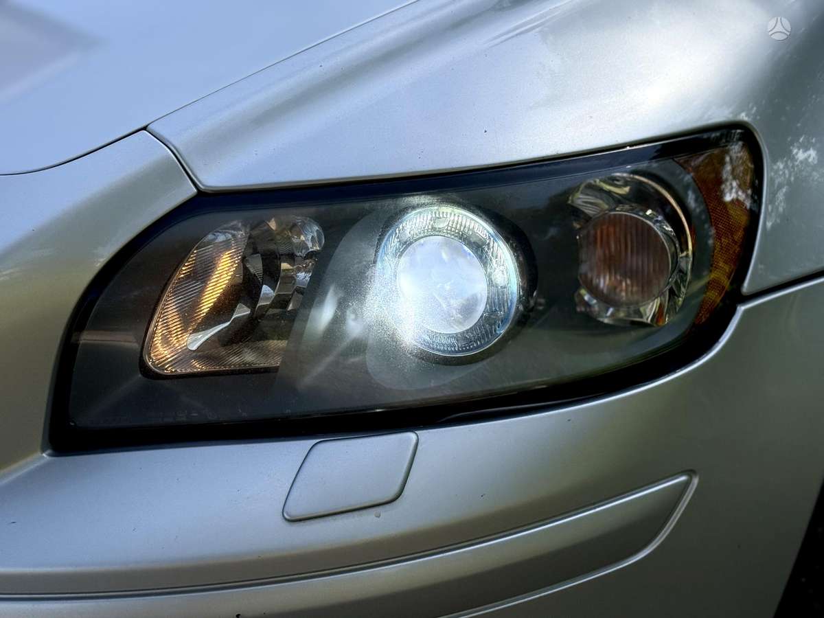 Volvo V50 2008 — photo 6
