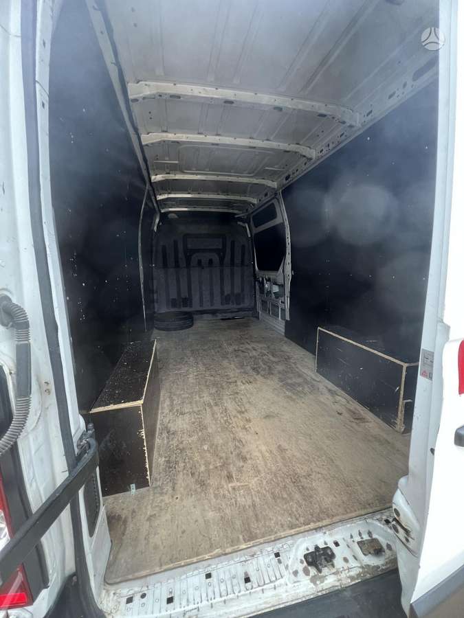 Renault Master 2010 — photo 10