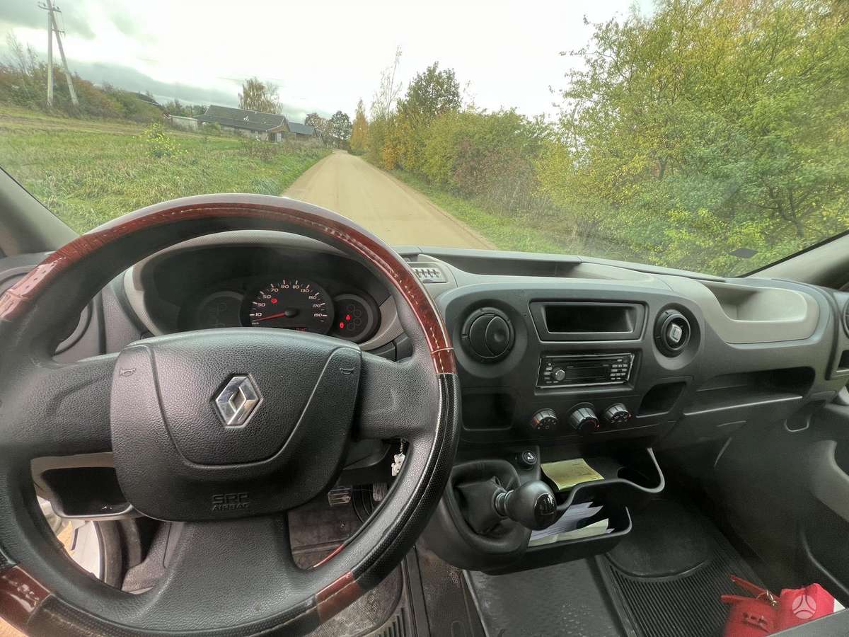 Renault Master 2010 — photo 7