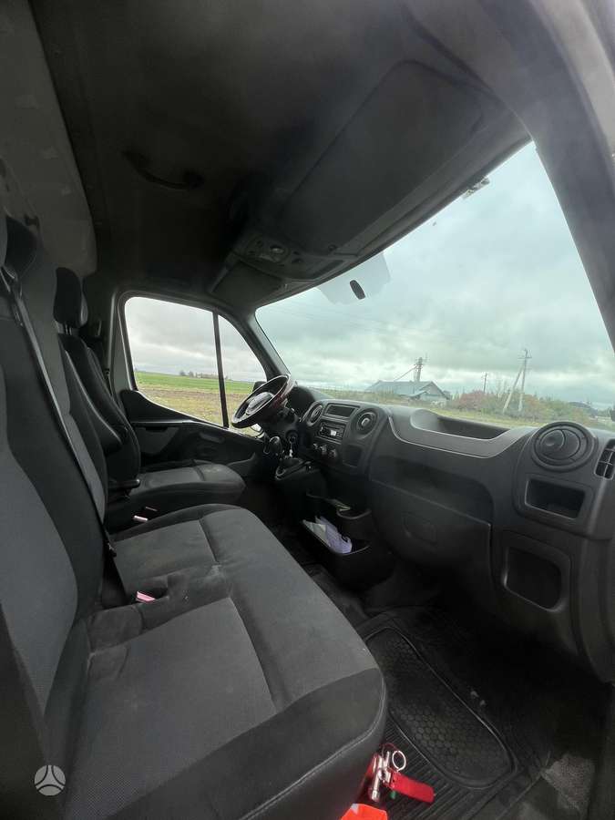 Renault Master 2010 — photo 8