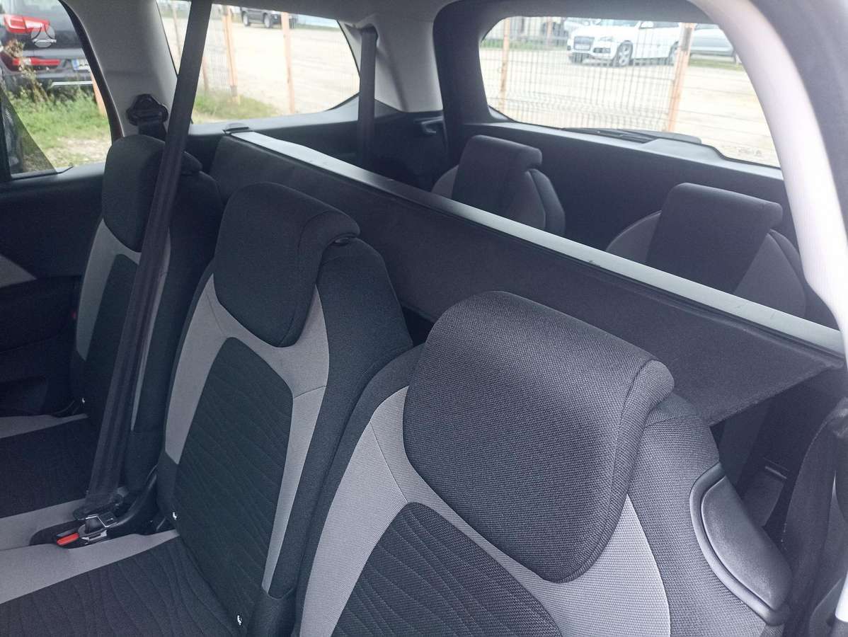 Citroen Grand 2015 — photo 12