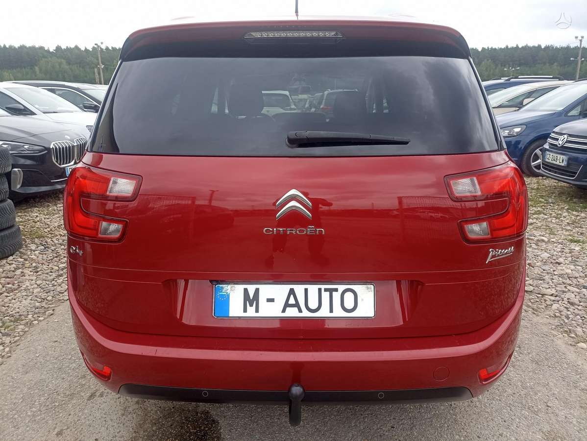 Citroen Grand 2015 — engine 1199 cm³, 131 HP (96kW)
