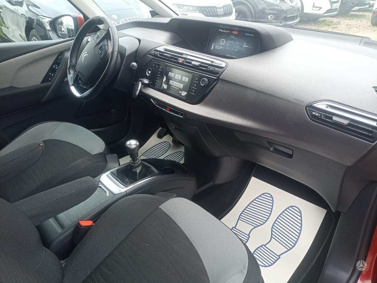 Citroen Grand 2015 — photo 9