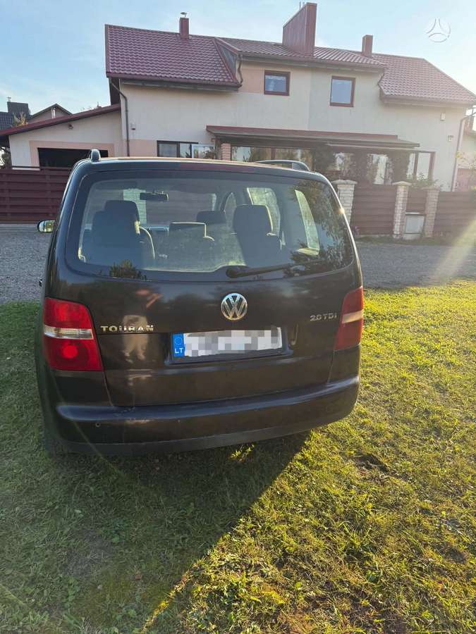 Volkswagen Touran 2004 — photo 5