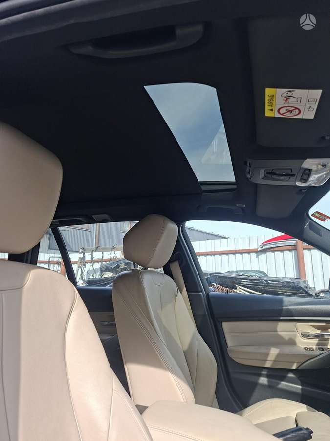 BMW 320 2014 — photo 10