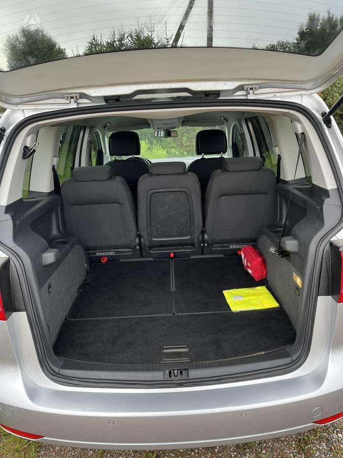 Volkswagen Touran 2014 — photo 6