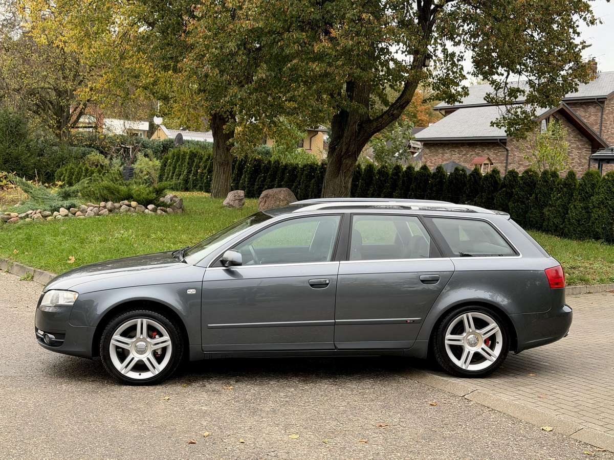 Audi A4 2007 — двигун 1986 cm³, 140 HP (103kW)