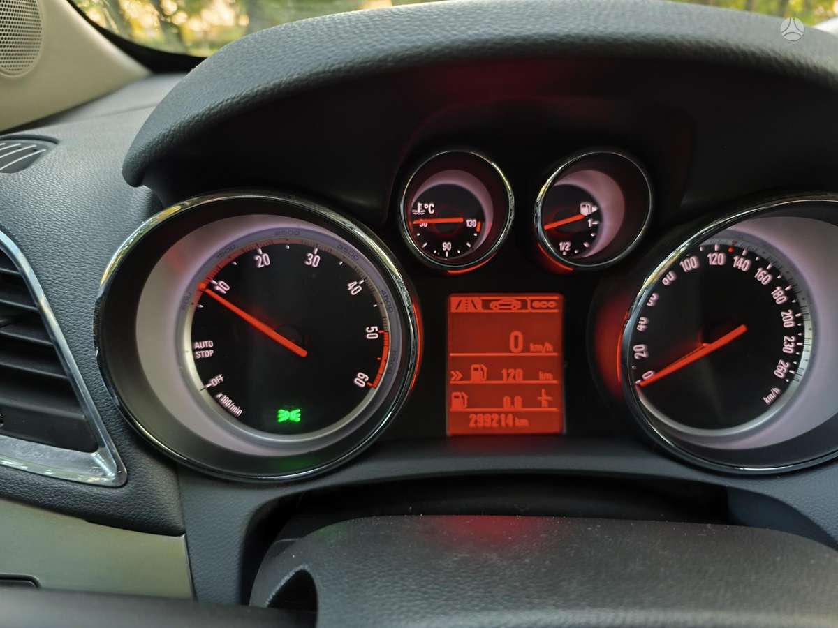 Opel Mokka 2015 — photo 14
