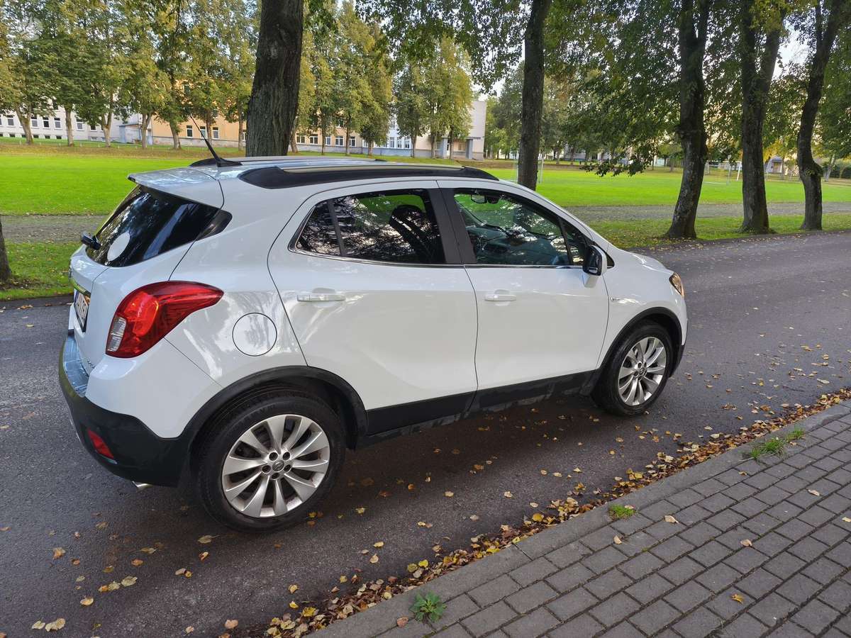 Opel Mokka 2015 — photo 8
