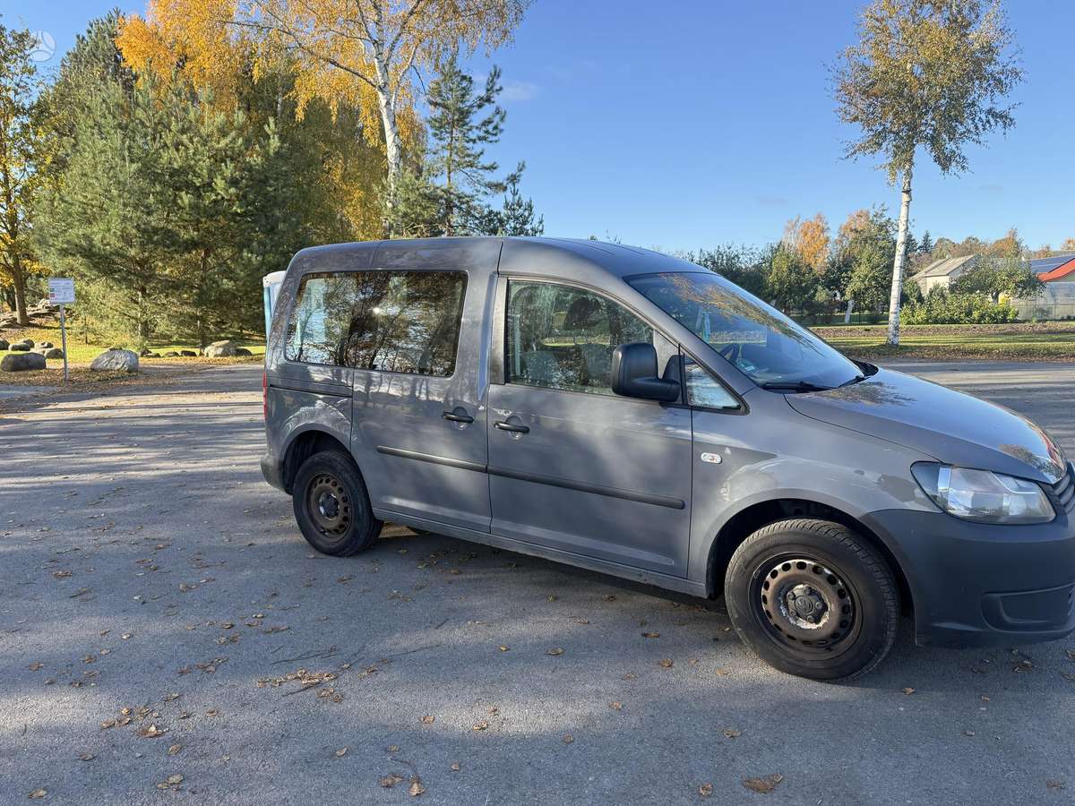 Volkswagen Caddy 2012 — photo 8