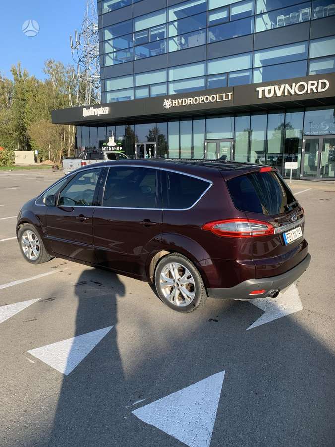 Ford S-MAX 2011 — engine 2179 cm³, 200 HP (147kW)