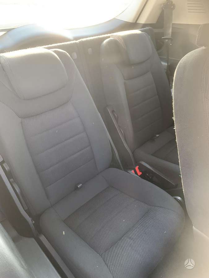 Ford S-MAX 2011 — photo 8