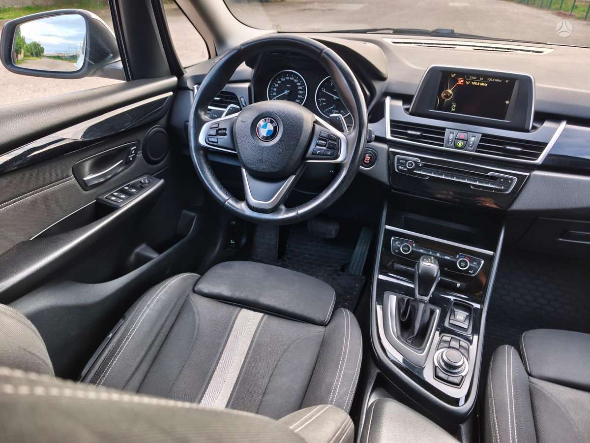 BMW 2 2015 — photo 10