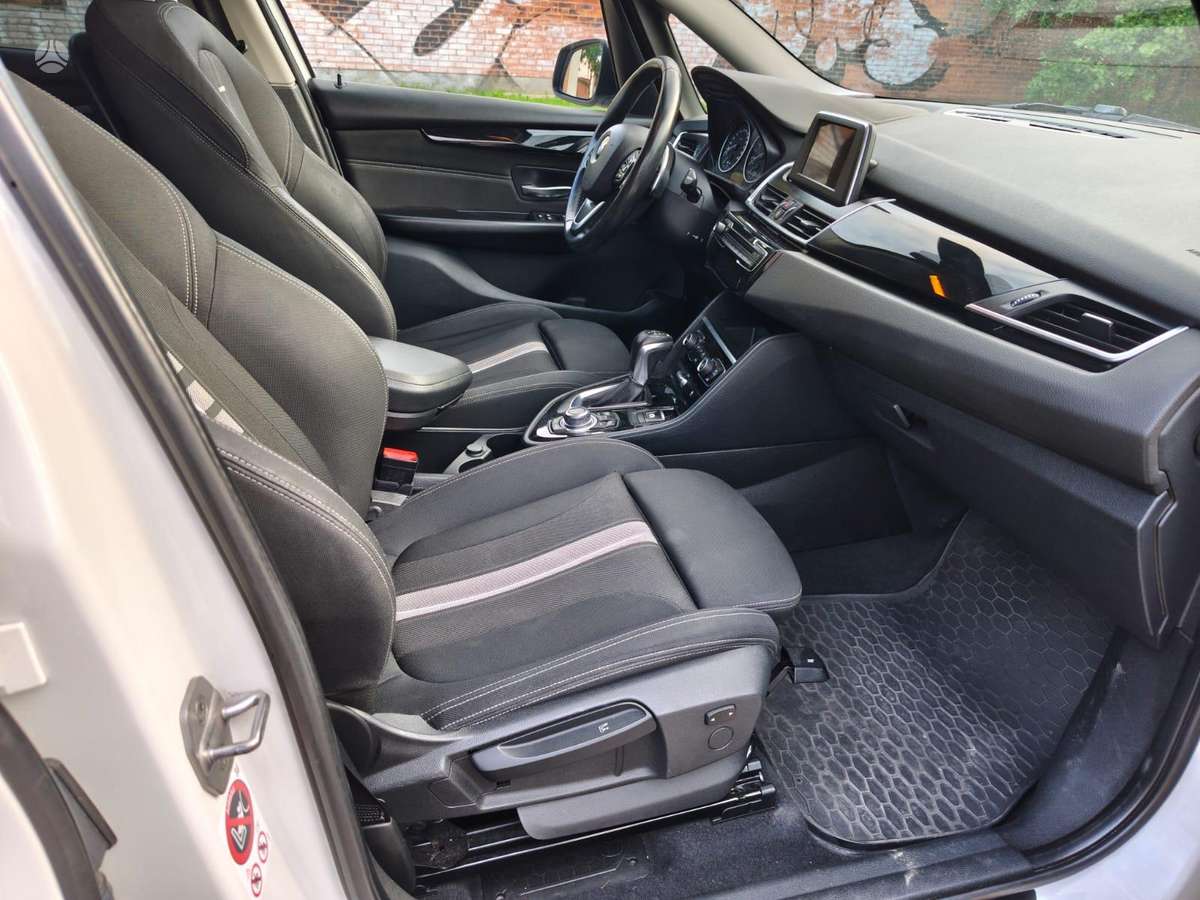 BMW 2 2015 — photo 13
